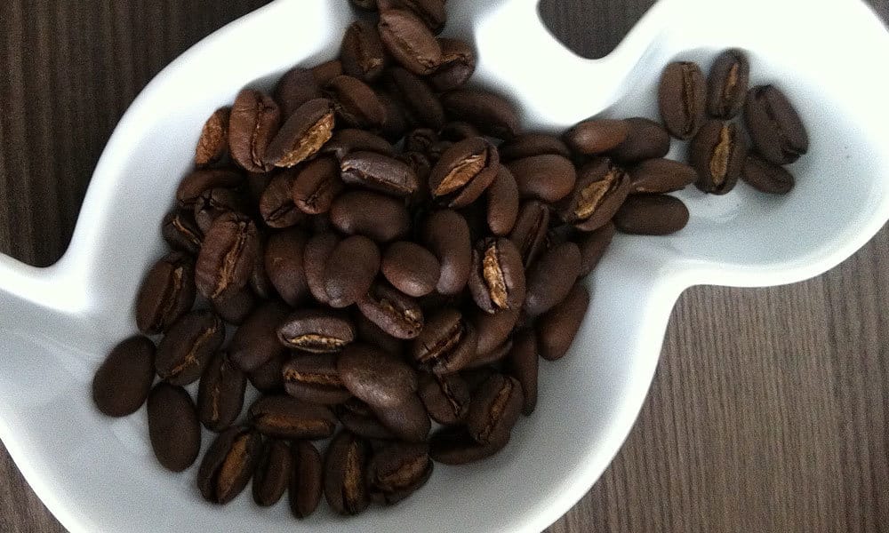 indonesian longberry roasted coffee beans